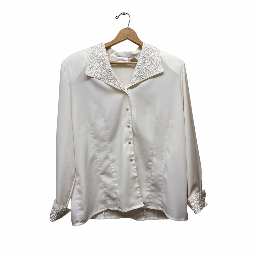 Worthington Vintage Long Sleeve Button Up Blouse